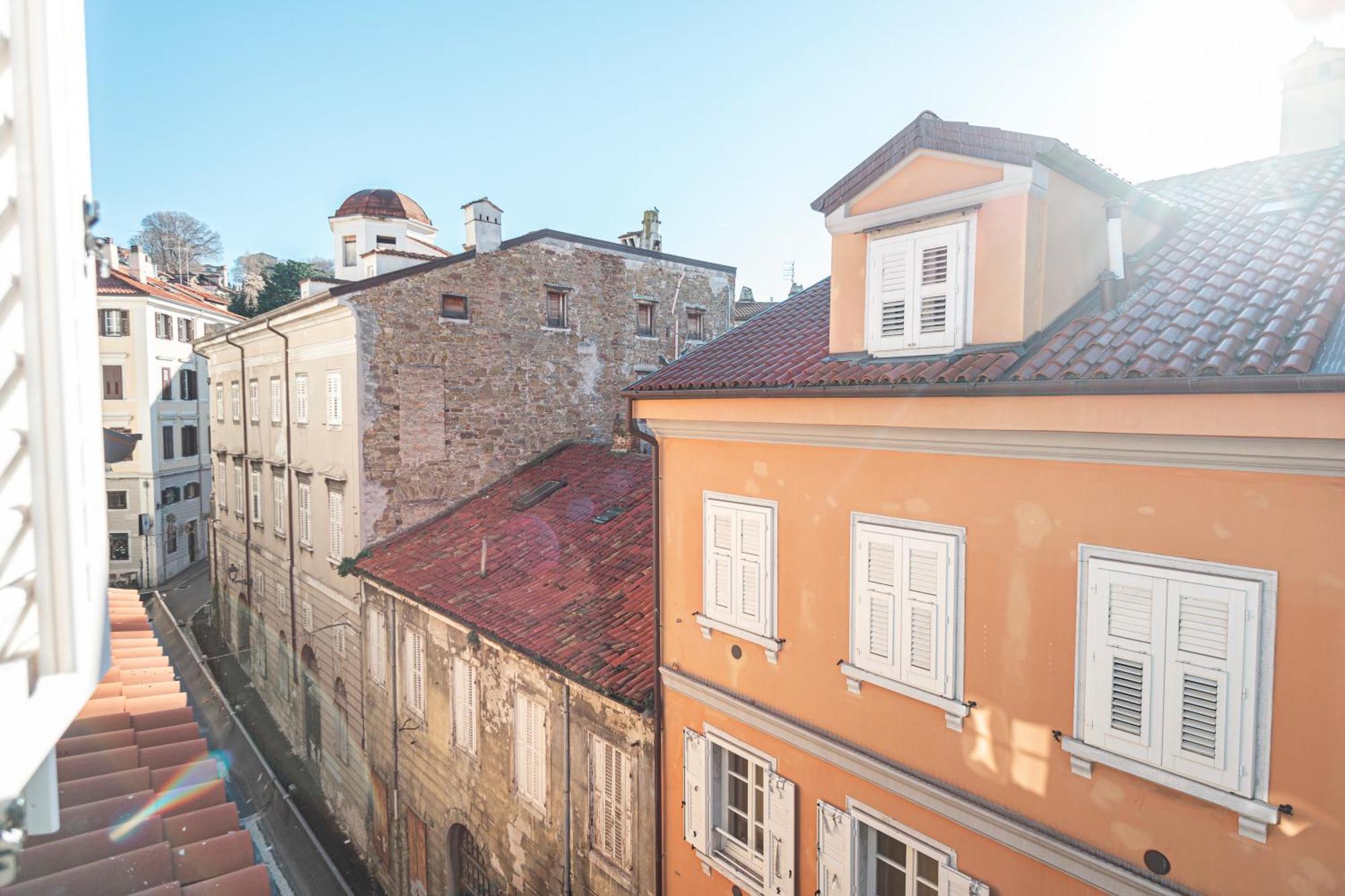 Le Finestre Boutique Apartments Trieste Room photo